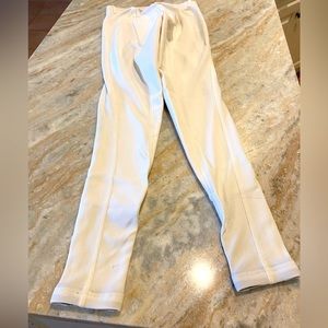 Kerrit’s Full Seat Breeches, Ladies Size Small, White
